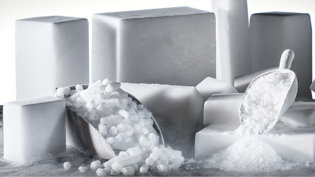 Different textures and sizes of dry ice