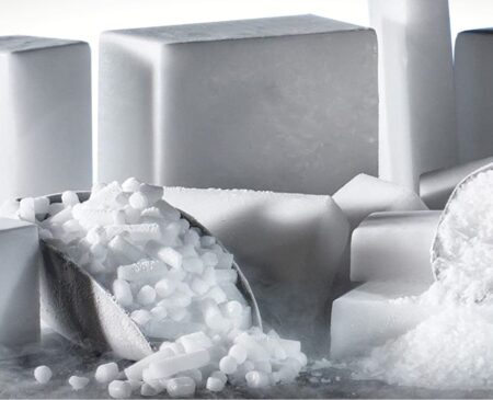 Different textures and sizes of dry ice